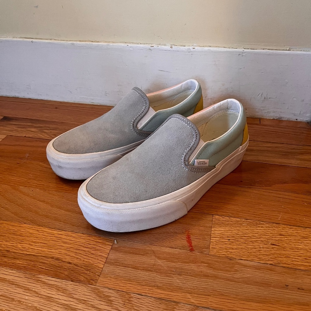 Women’s Pastel VANS